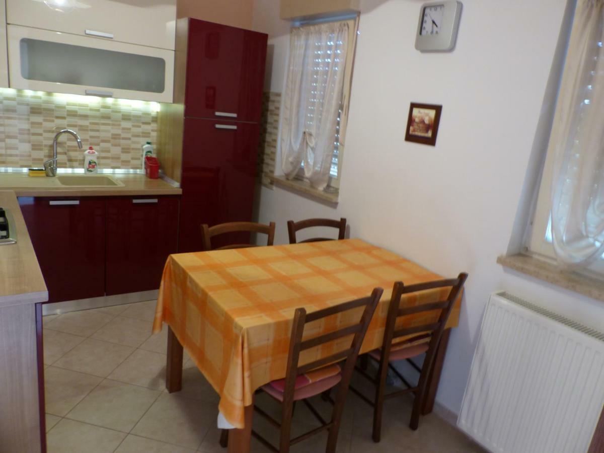 Apartment Ana Krnica Esterno foto