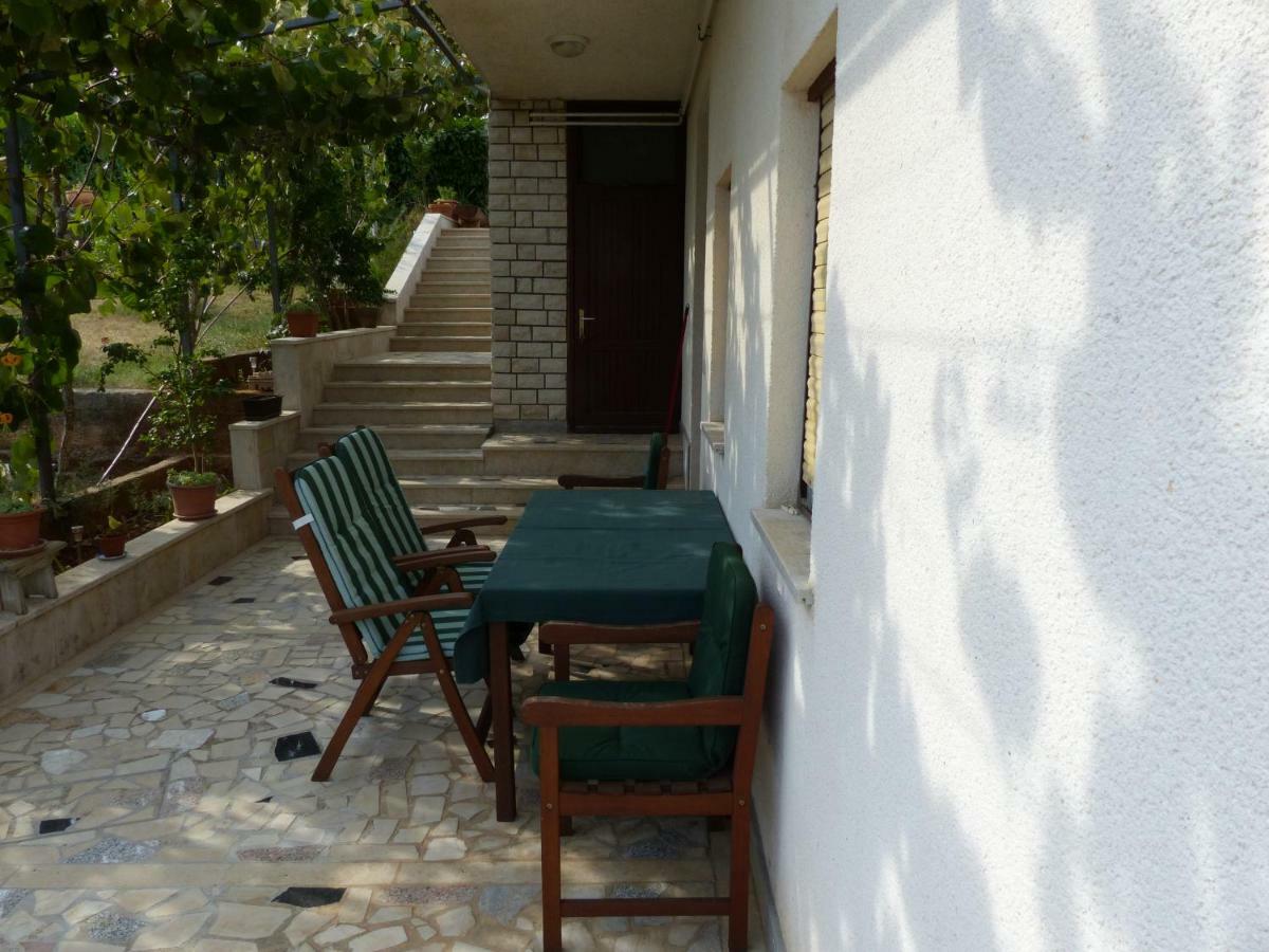 Apartment Ana Krnica Esterno foto